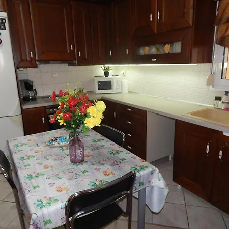 Apartment Philippos House In *