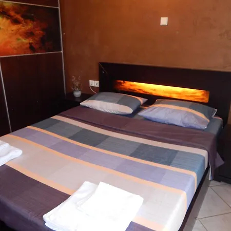 Philippos House In Apartment